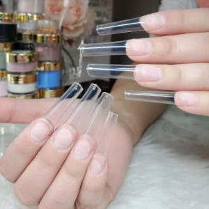 Clear EXTRA Long C-Curve Nail Tips 550 Pcs